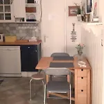 Bajcsyhaz 度假居 *