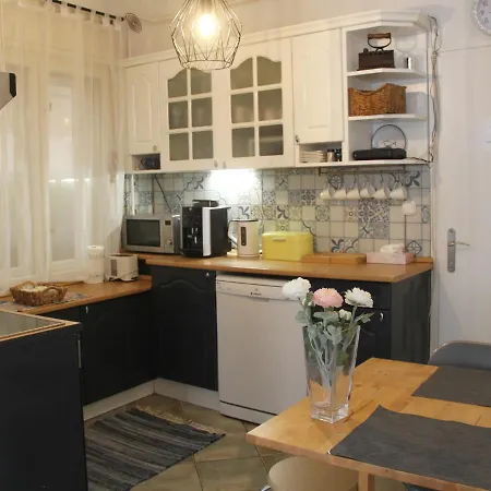 度假居 Bajcsyhaz *